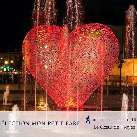 Luxe - Au Charme D'antan - Joyau Caché - Centre-ville - 4 à 6 Pers