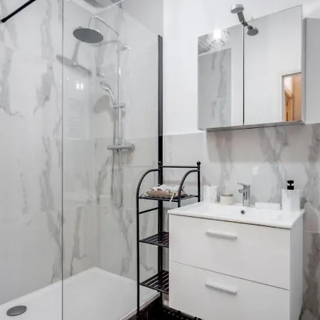 Luxe - Au Charme D'antan - Joyau Caché - Centre-ville - 4 à 6 Pers * Troyes