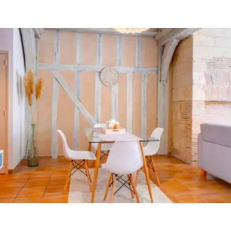 アパート Au Charme D'antan - Un Joyau Cache トロワ